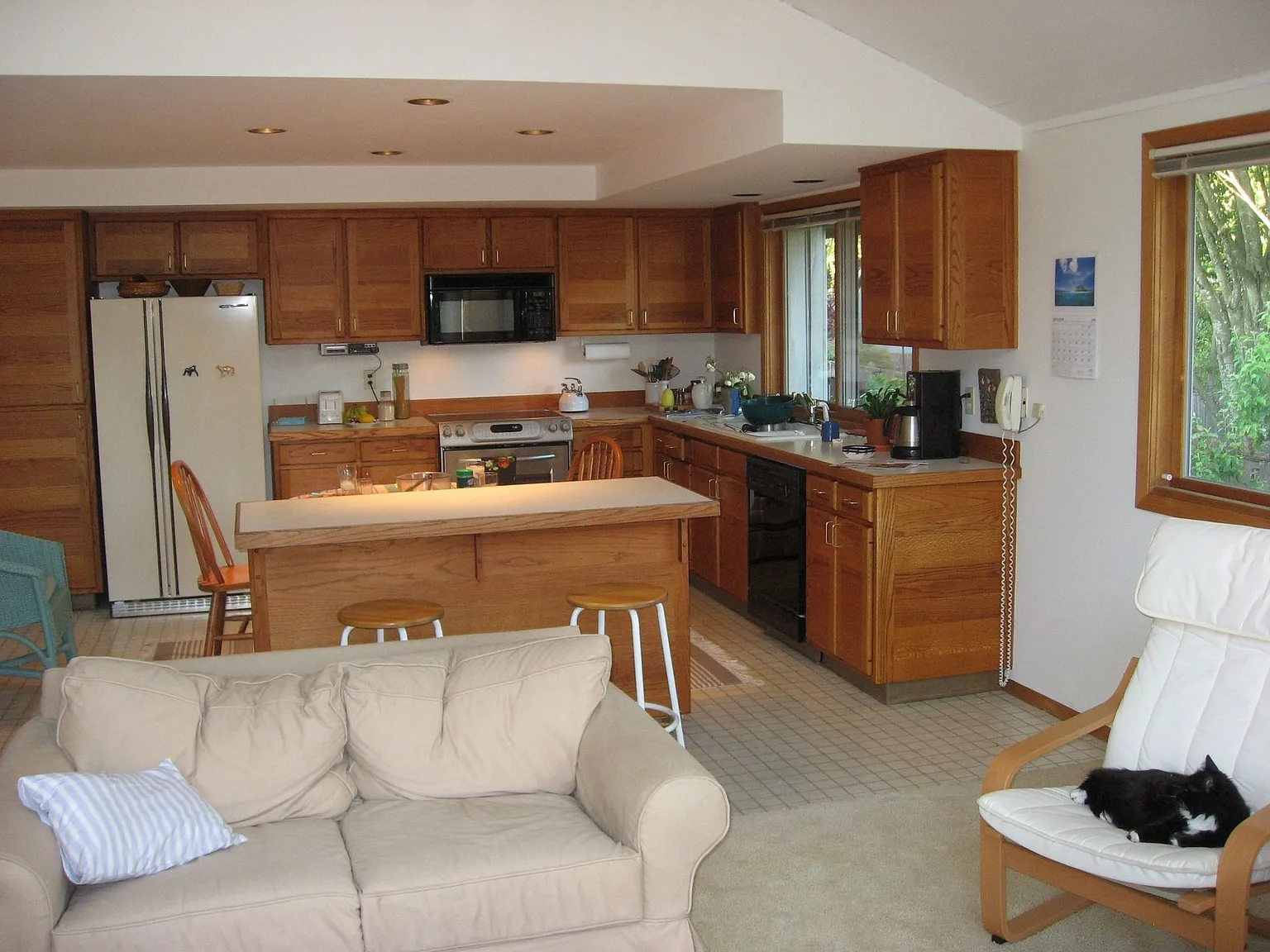 8950 NW Torreyview Ct photo 1