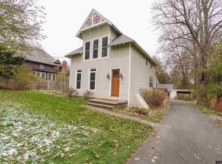 213 Menands Rd, Loudonville, NY 12211