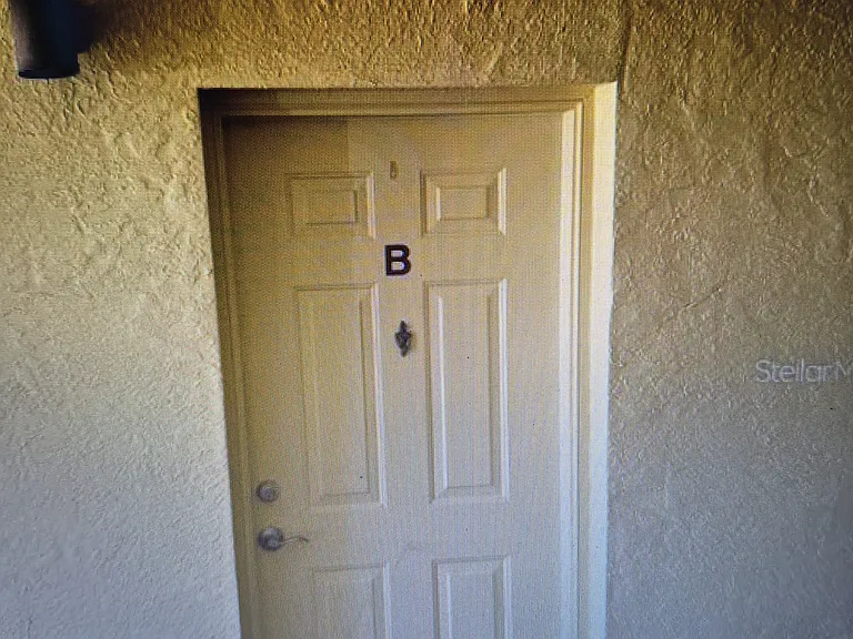 4600 E Moody Blvd #8B — Photo 8