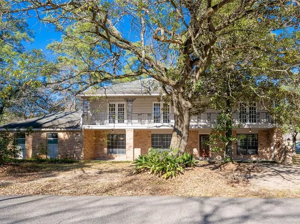 612 Arkansas Park, Conroe, TX 77302