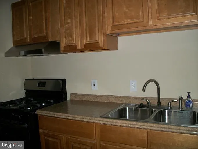1429 S St SE — Photo 7