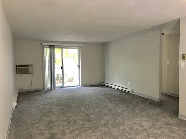 50 Webster St, Weymouth, MA