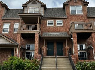 2729 Barclay Way, Ann Arbor, MI 48105