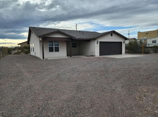 410 Skyline Dr, Elephant Butte, NM 87935