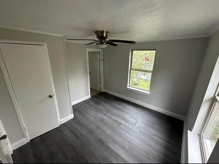 702 Rosedale St #A-B — Photo 5