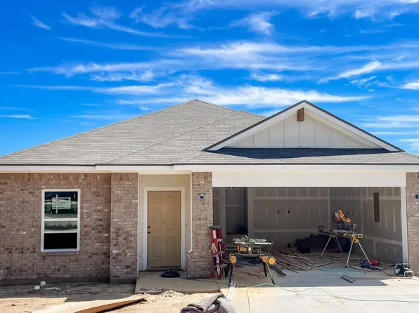 965 Martin St, Chandler, TX 75758