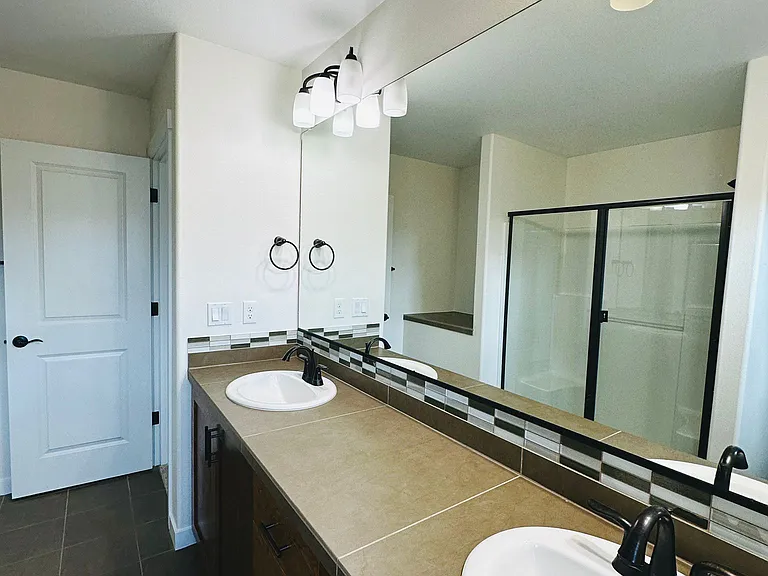 487 SW Aldea Ter — Photo 27