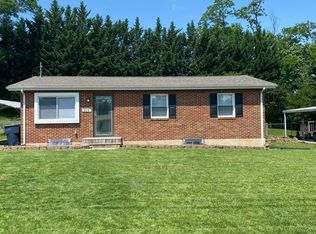 326 Koogler Dr NW, Roanoke, VA 24017