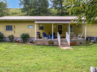 323 Vannoy Rd, Tazewell, TN 37879