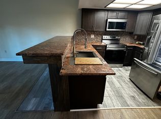 303 Avery Ave UNIT B, Crystal Beach, FL 34681