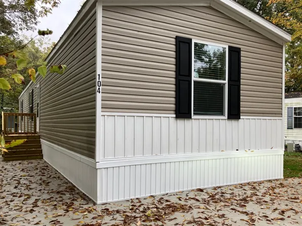 104 Big Pine Dr, Evansville, IN 47712