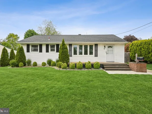 36 Nassau Rd, Lumberton, NJ 08048