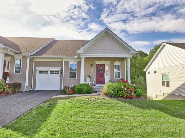 31 Tamarack Court #31, Prospect, CT 06712