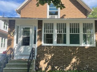 923 Court St, Saint Joseph, MI 49085