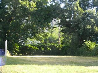 7311 Lawnview Ave, Cleveland, OH 44103