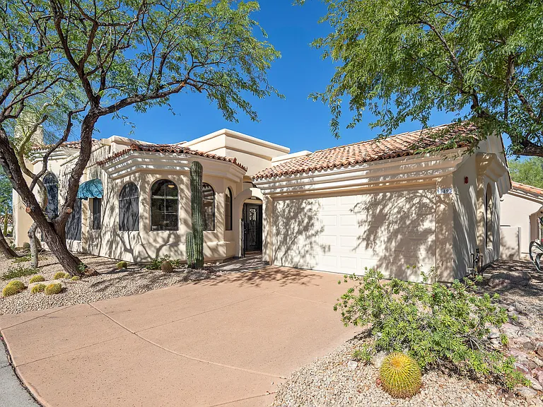 13495 E Charter Oak Dr — Photo 37
