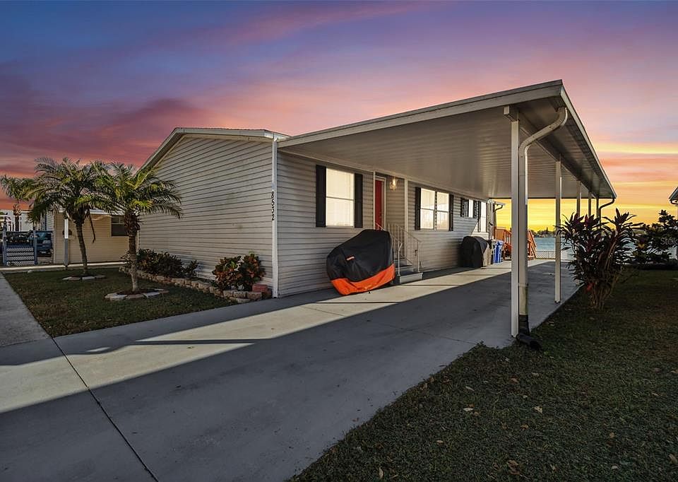1st image of 8532 FANTASIA PARK WAY