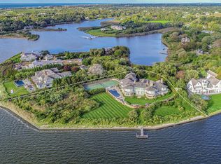 101 Cobb Isle Rd, Water Mill, NY 11976