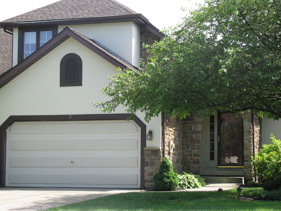 1st image of 3 Pinegrove Park