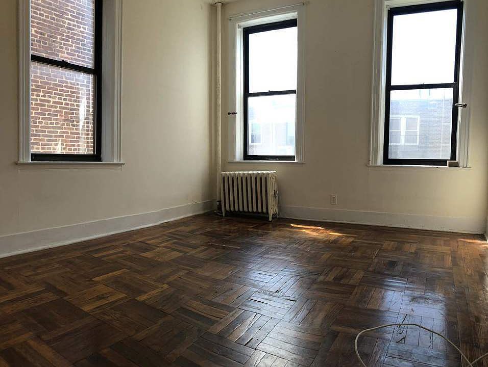 1st image of 2814 42nd St APT 2B