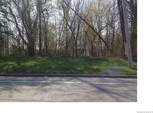 2075 Dodge Rd, East Amherst, NY 14051