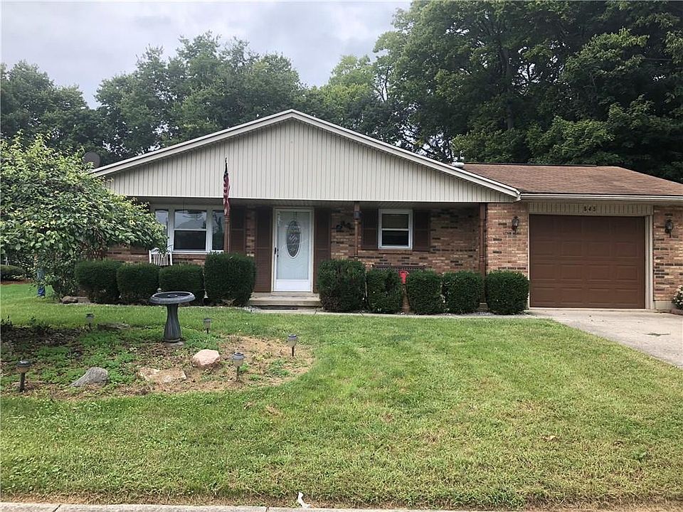 1st image of 645 Bellaire Dr
