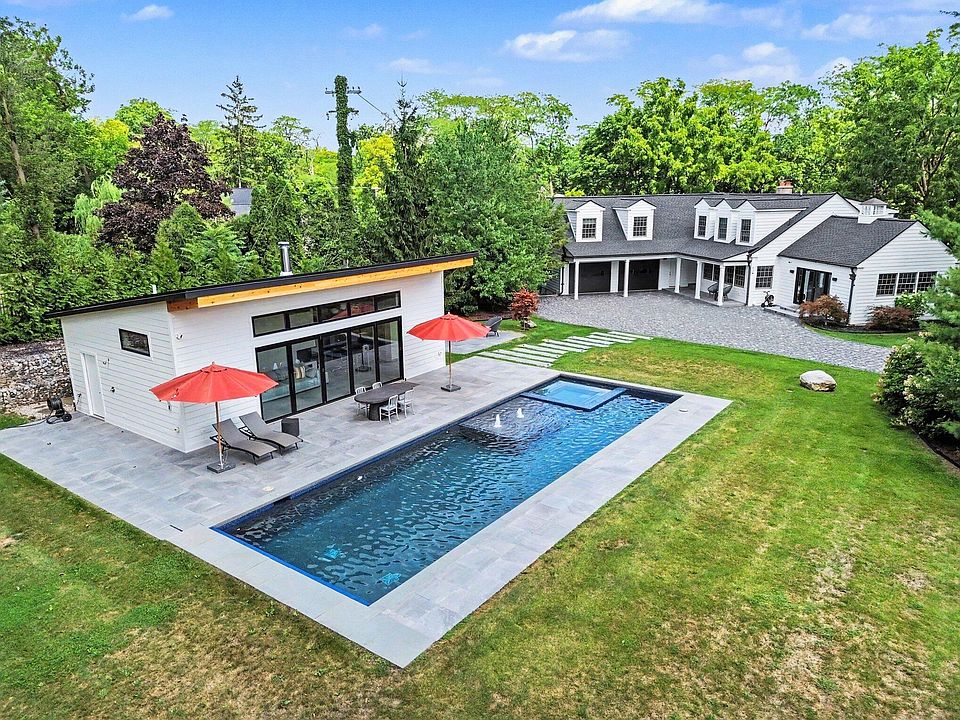 1st image of 504 Burson Pl