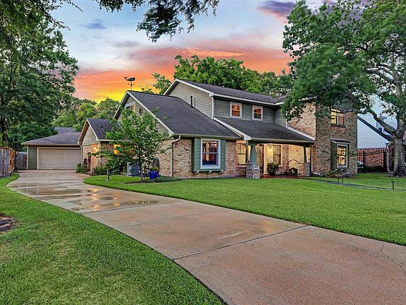 2nd image of 4007 Highknoll Ln