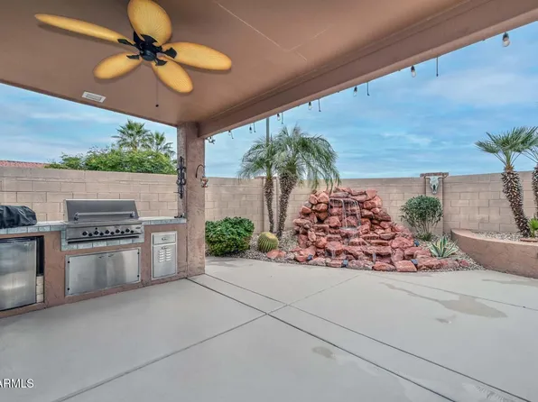 17737 N BECKE Lane, Surprise, AZ 85374
