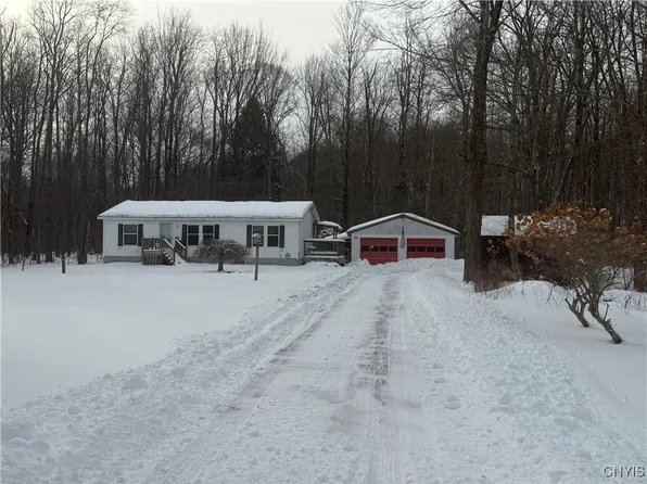 3267 State Route 69, Parish, NY 13131