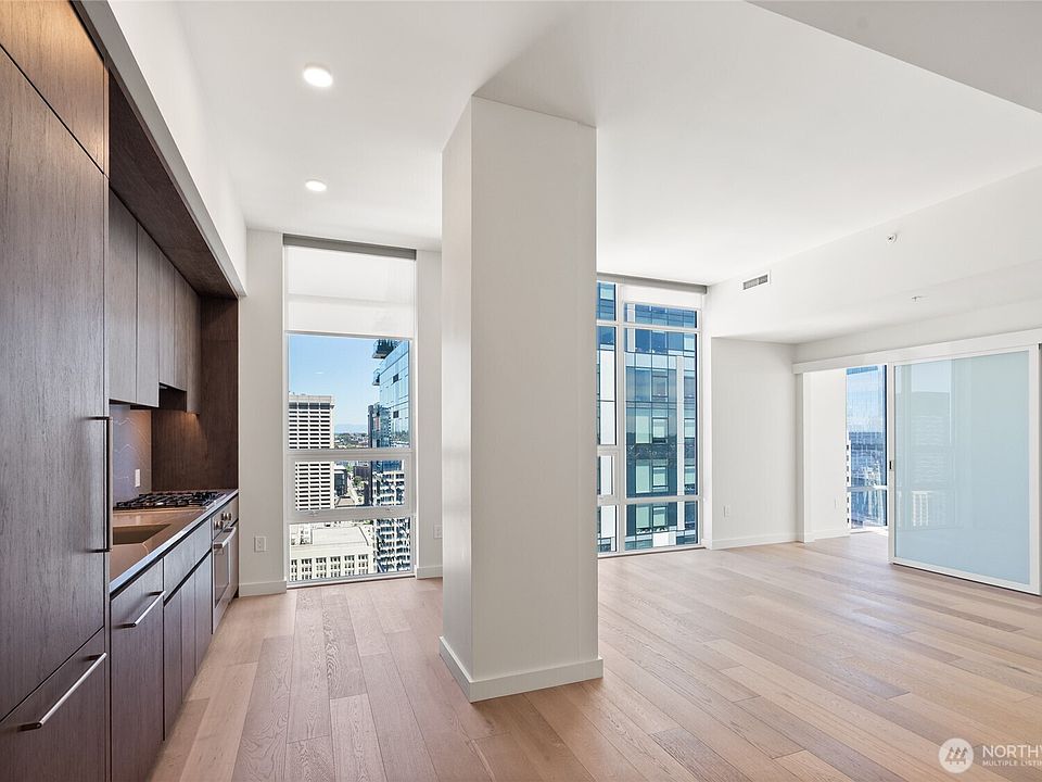1st image of 121 Stewart Street #3302