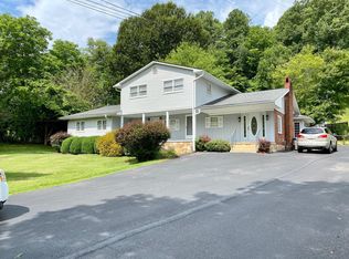 1029 Virginia Ave NE, Norton, VA 24273