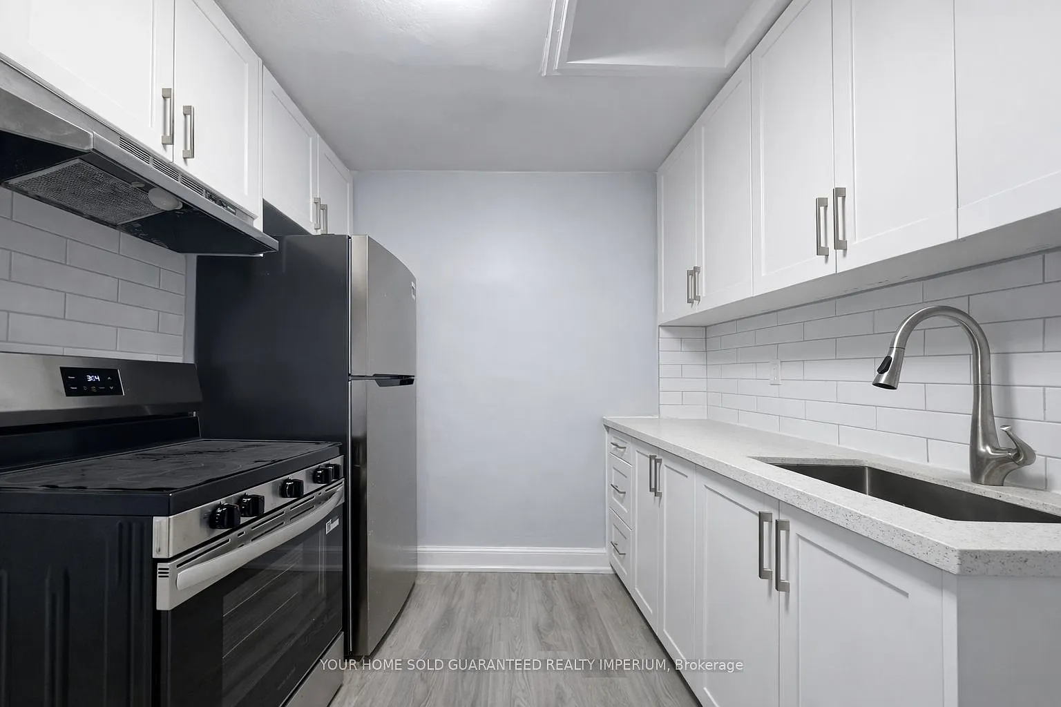 3 bed, $2,050 — Photo 2