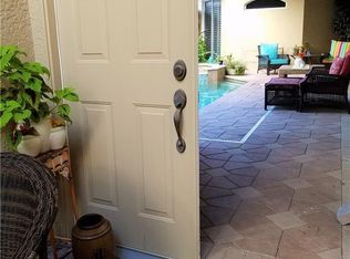 5926 Paradise Cir, Naples, FL 34110