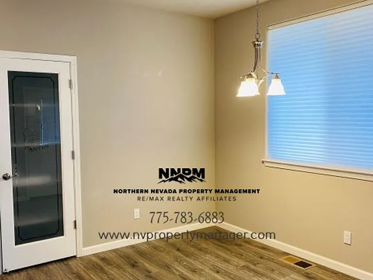 2858 Mac Dr — Photo 6
