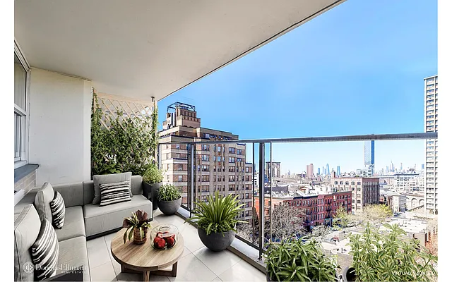 Sold by Douglas Elliman | media 15