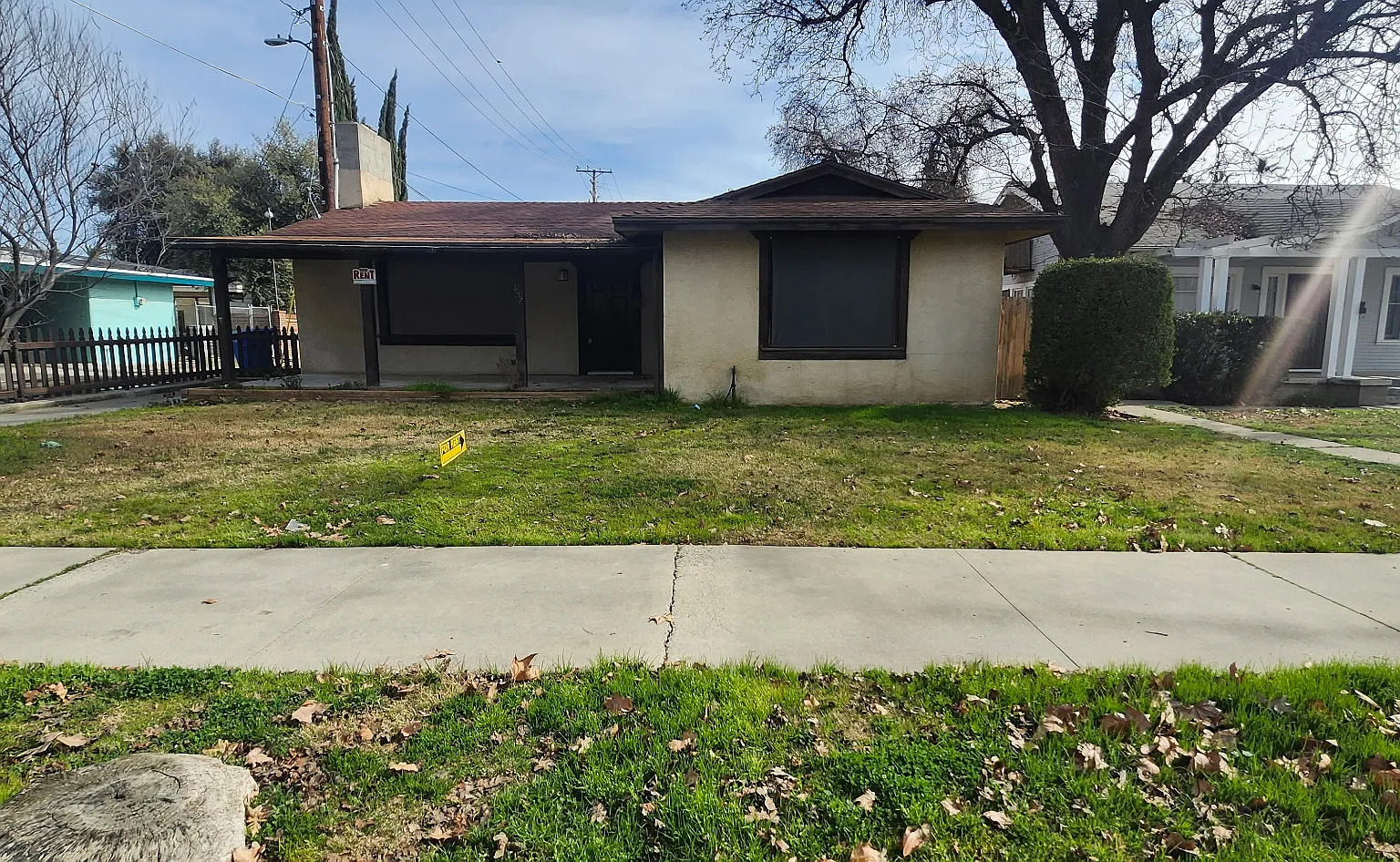 3 bed, 1870 sqft, $2,100 — Photo 1