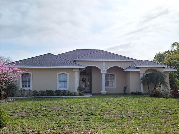 2nd image of 317 Persimmon Dr