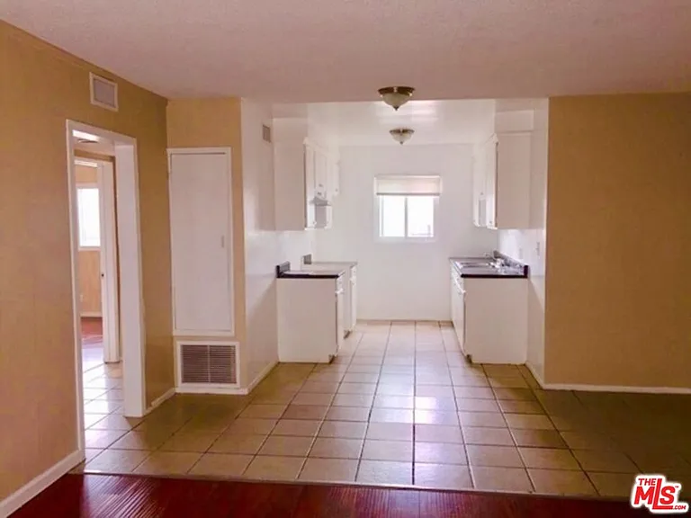 620 Myrtle Ave #3 — Photo 2