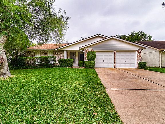 2nd image of 2003 Blindlake Dr