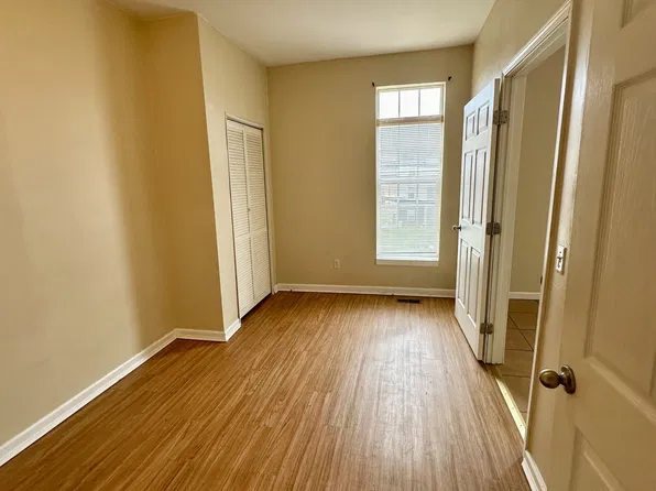 622 20th Street, Huntington, WV 25703 - 2, 622 1/2 20th St, Huntington, WV 25703