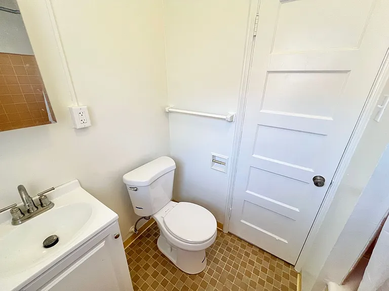 GPL - 1753 E Appleton St — Photo 16