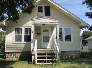 1903 Sheridan Rd, Zion, IL 60099