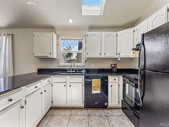5th image of 1835 W 50th Ave