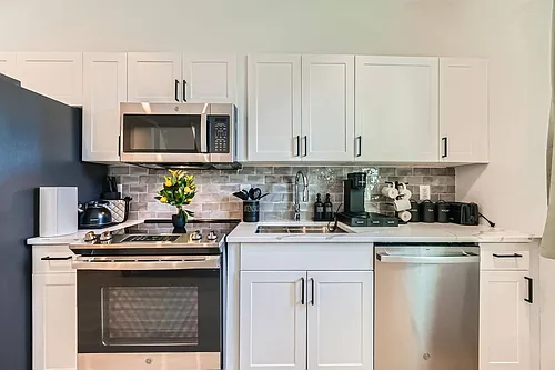 731 S Ann St #2 Photo 1