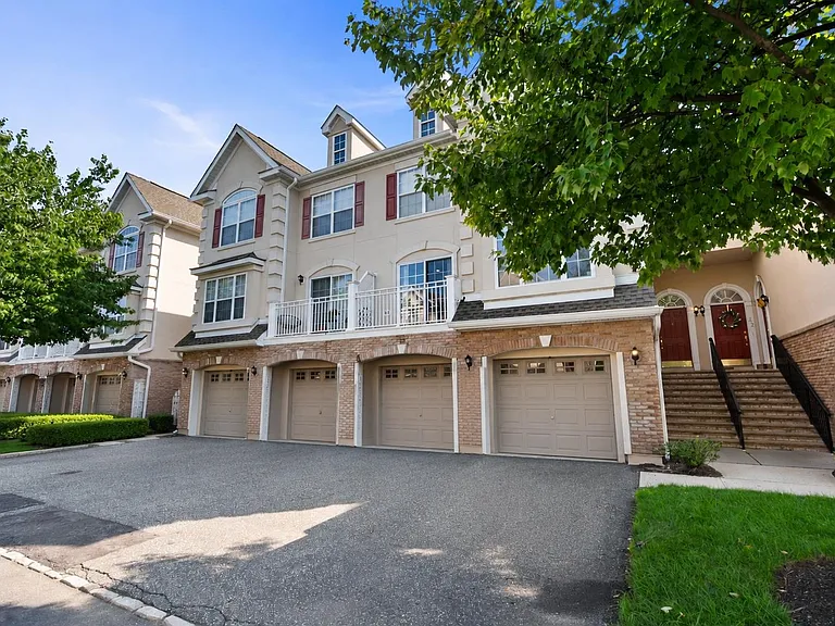 209 Blue Heron Dr — Photo 48