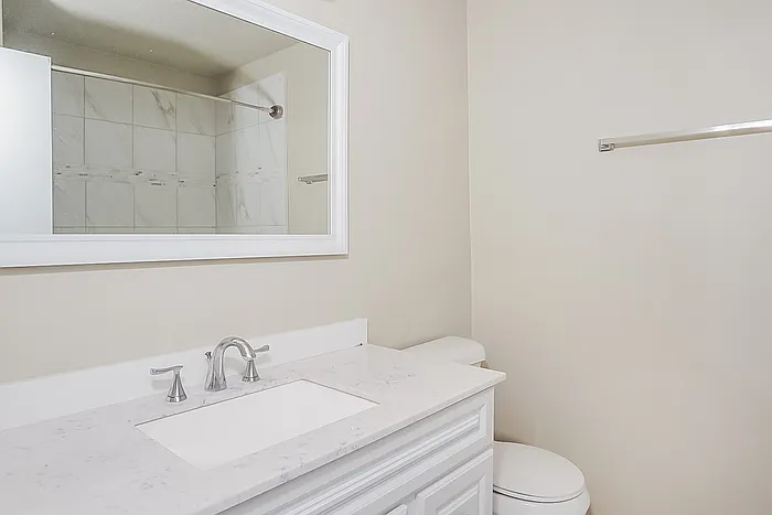 2504 Hermosa Cir SW — Photo 10