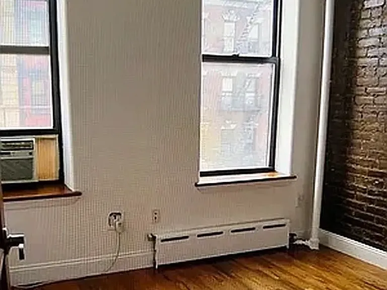 43 Carmine St #12 — Photo 4