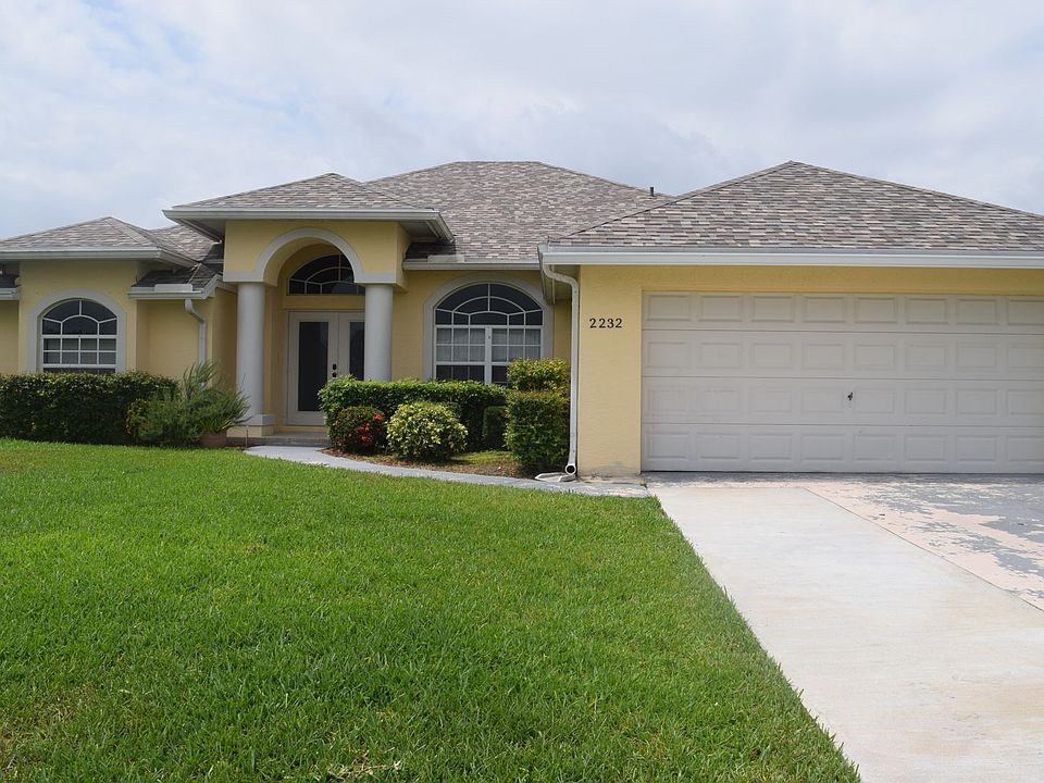 1st image of 2232 SW Savage Blvd