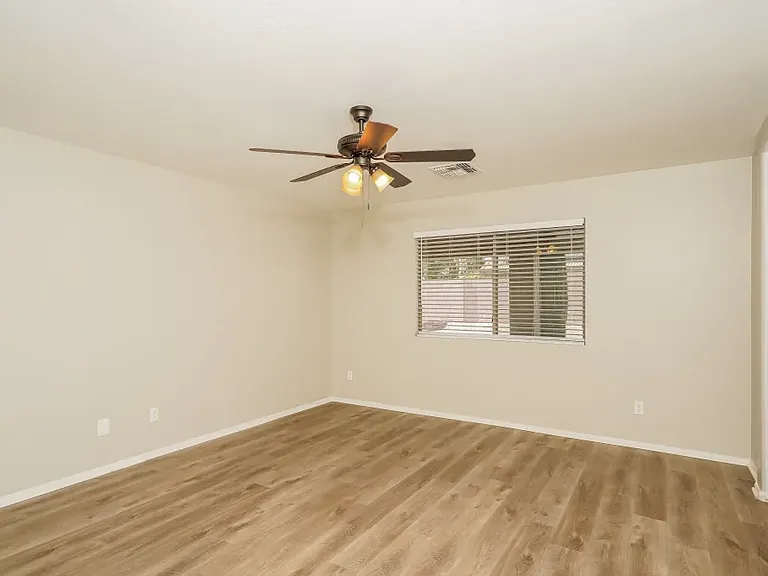 15809 W Pima St — Photo 5